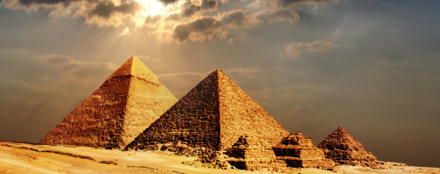 Pyramiden von Gizeh, aufgenommen bei einem Urlaub in Ägypten