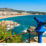 Aufgenommen bei einem Urlaub in Lloret de Mar an der Costa Brava, Panoramablick über die Stadt