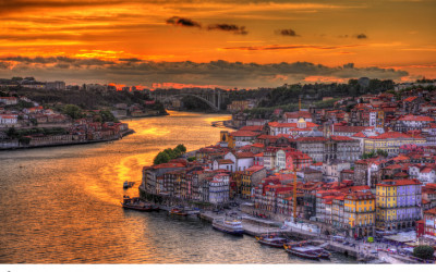 Sonnenuntergang Städtererise Porto - Portugal
