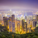 Skyline von Hongkong, aufgenommen in der Nacht vom Victoira Peak