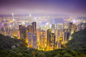 Skyline von Hongkong, aufgenommen in der Nacht vom Victoira Peak