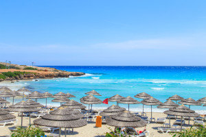 Reisen nach Zypern, Nissi Strand in Aiya Napa